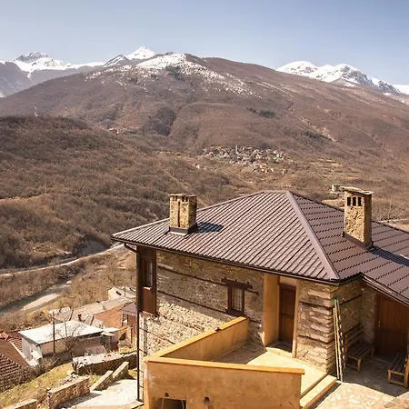 Radika View House Apartment *